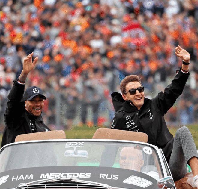 开云体育官方网站-阿斯顿马丁险胜法拉利，皮亚斯特里扛起全队的简单介绍