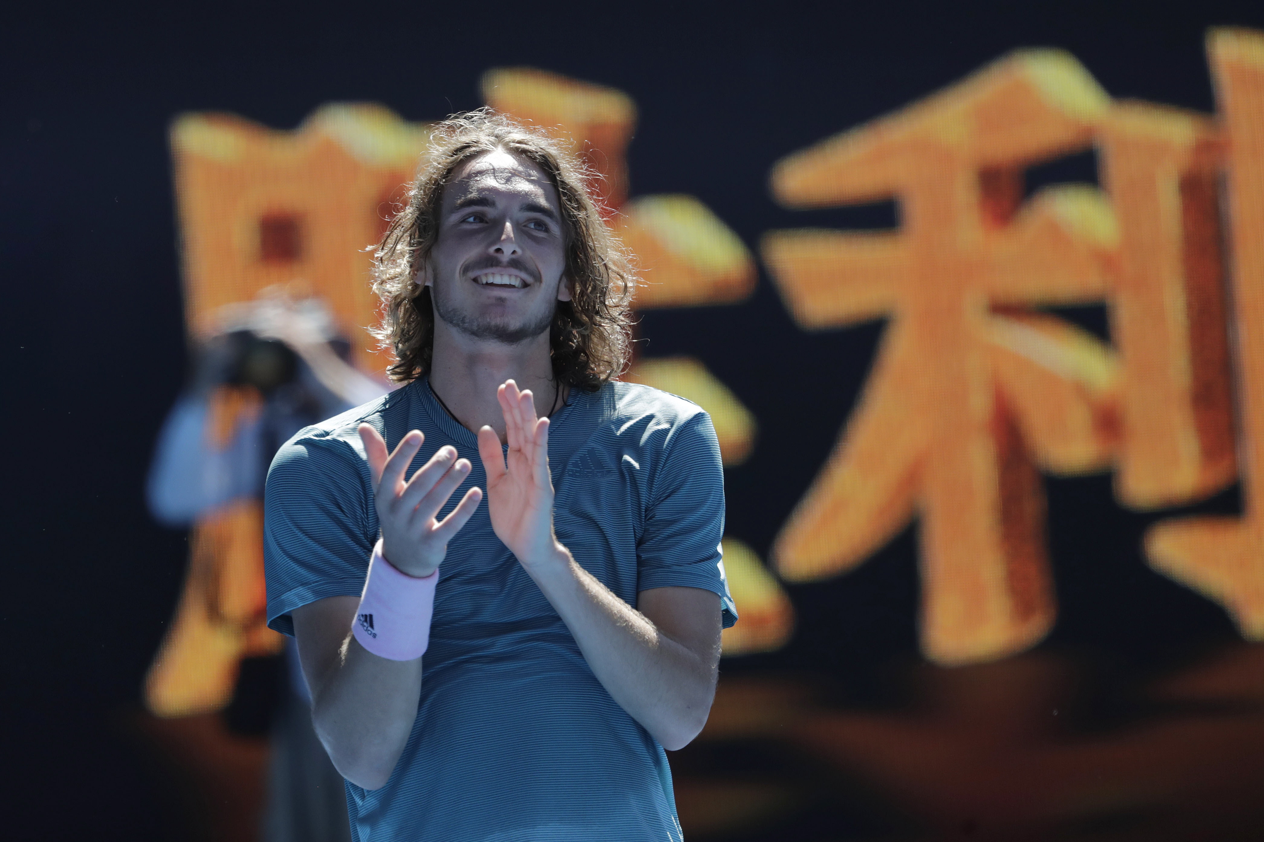 开云体育入口-澳网碾压美网，西西帕斯带队取胜