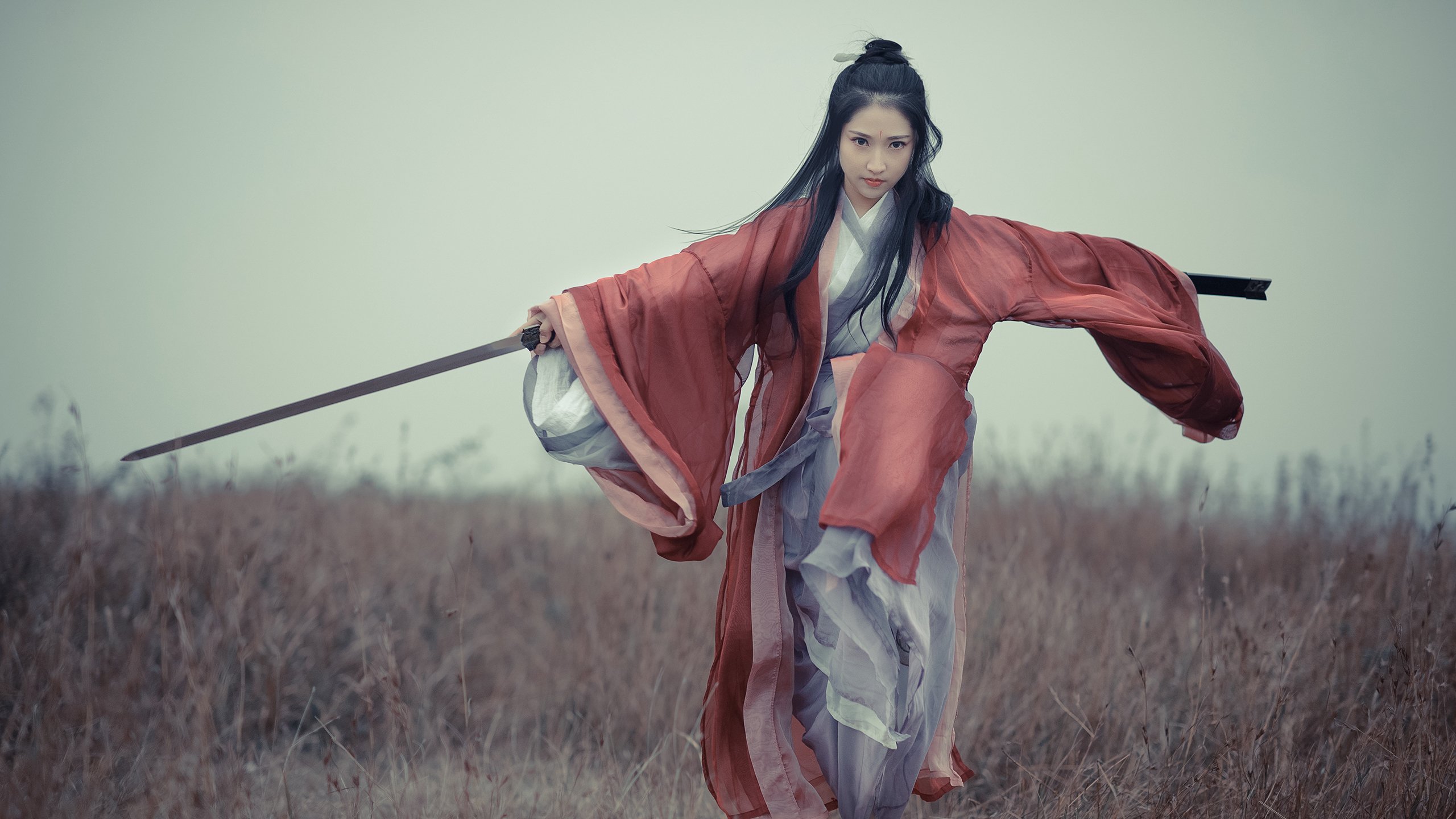 -橙衣军团狂扫秘鲁，梅西意甲焦点战独舞定乾坤