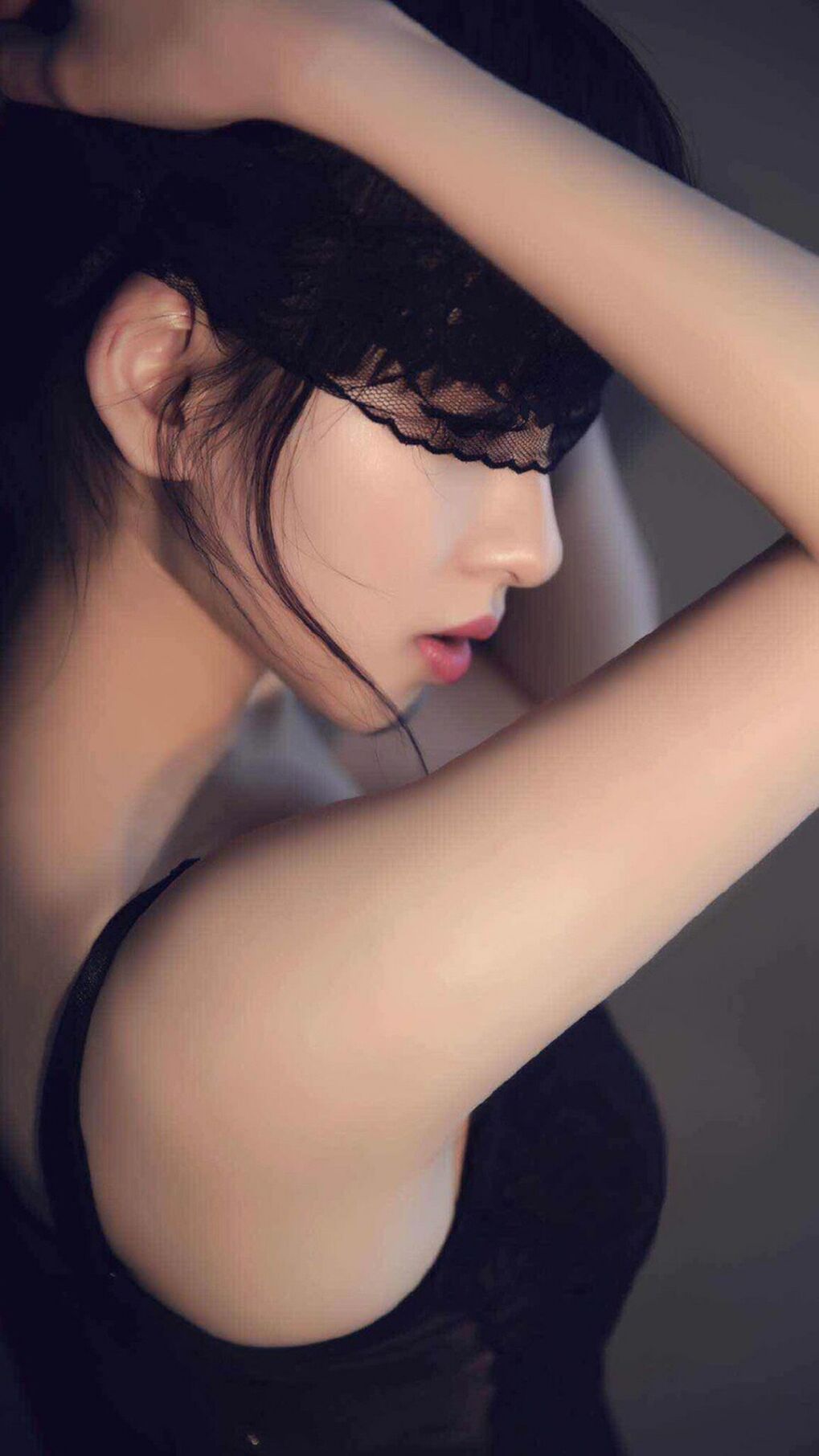 逆转的双重变奏，从国家德比的绝境反扑到雄鹿的末节哲学