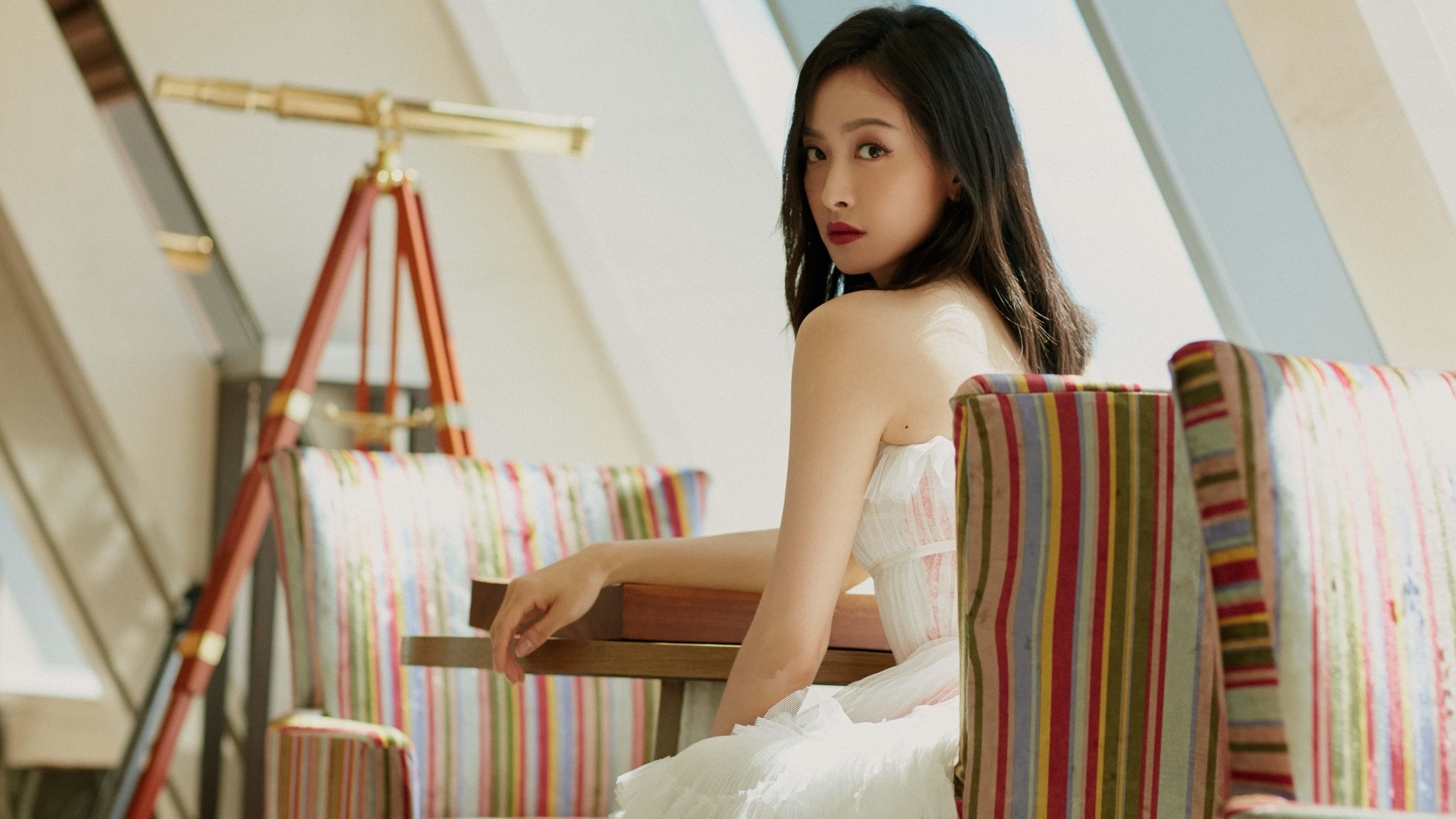 开云体育中国-黄玫瑰之刺，抢七硝烟中，丹麦利刃收割蓝桥