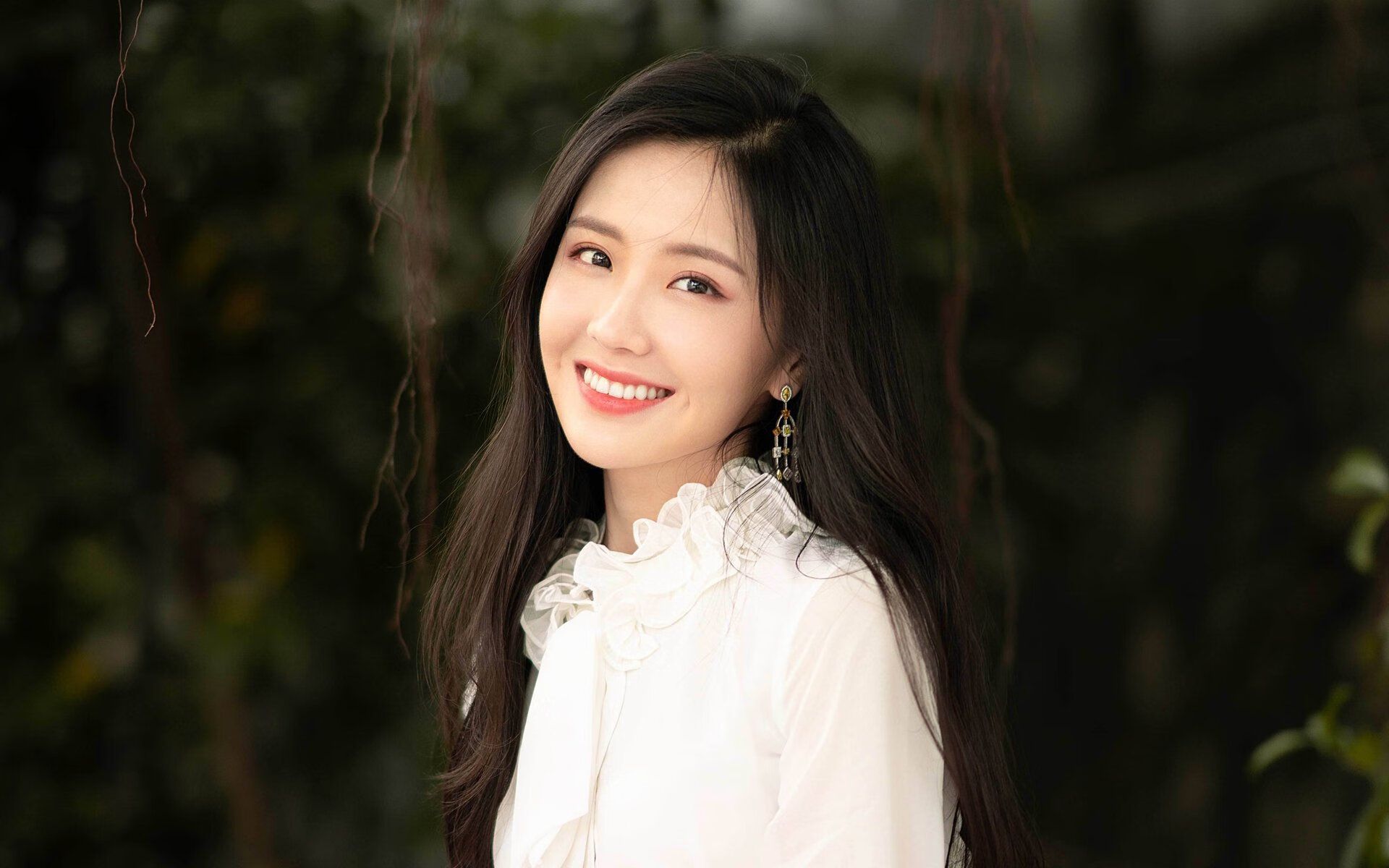 长剑破晓,皇家社会一役掀翻美式足球资本巨兽